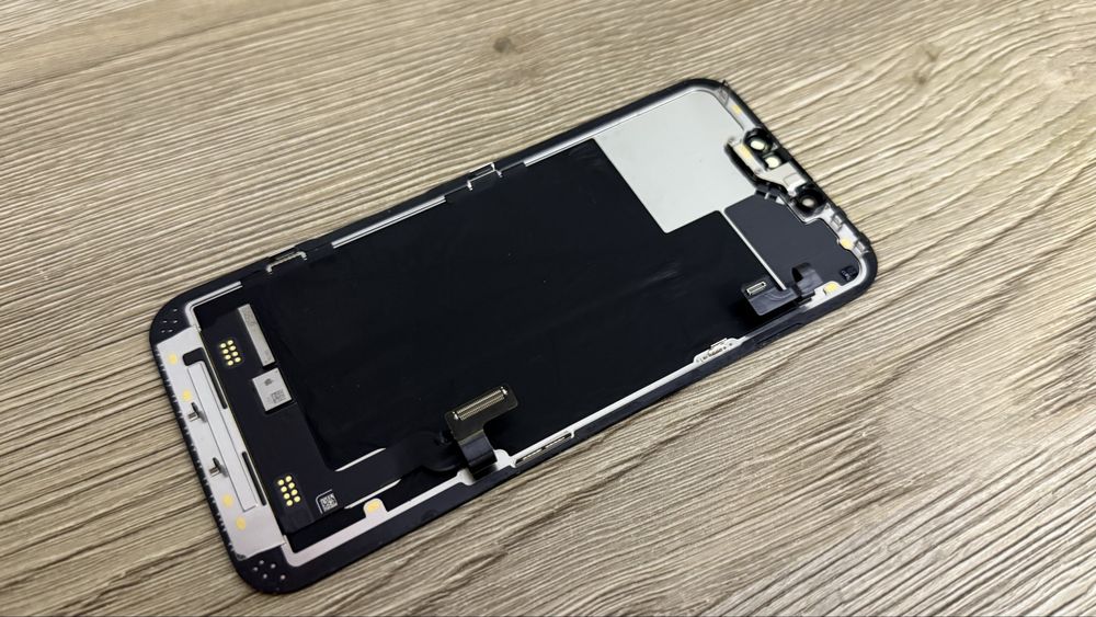 Oryginalny wyświetlacz ekran Apple iPhone 13 demontaz stan BDB