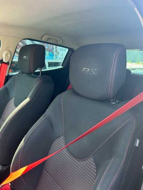 Renault Clio IV RS 200CV