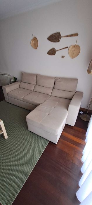 Sofá cama com chaise longe