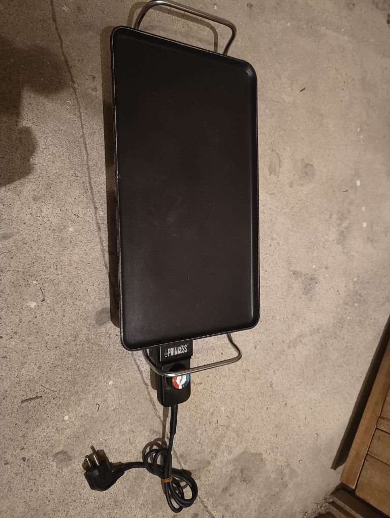 Grill elektryczny