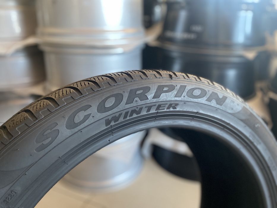 325/35/22 + 285/40/22 Pirelli зимня резина шини колеса автошини