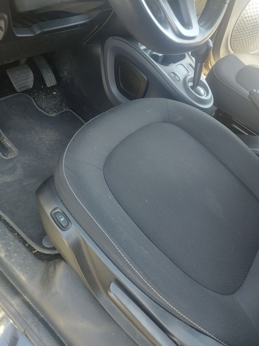 Smart FourFour Elétrico