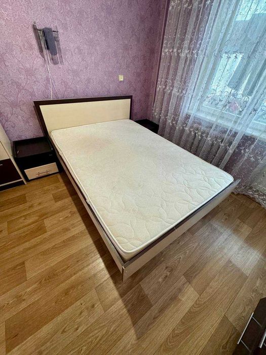 Продам ліжно Двоспальне 140 на 200 см м.Вараш + матрац, можна окремо!