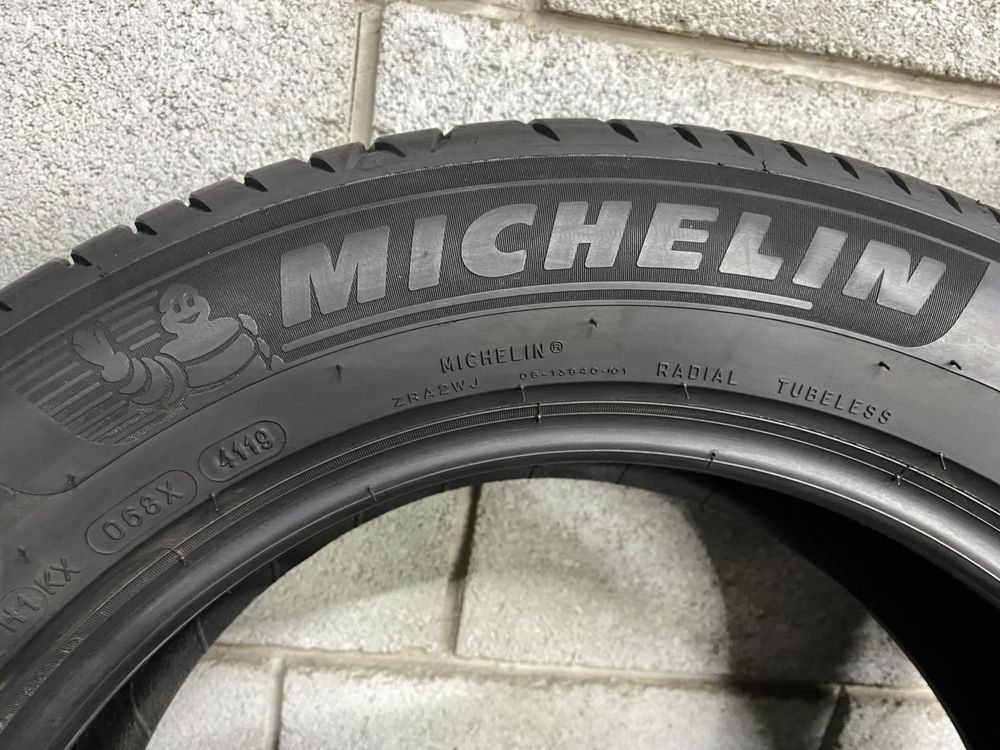 Літні шини 215/60 R17 MICHELIN