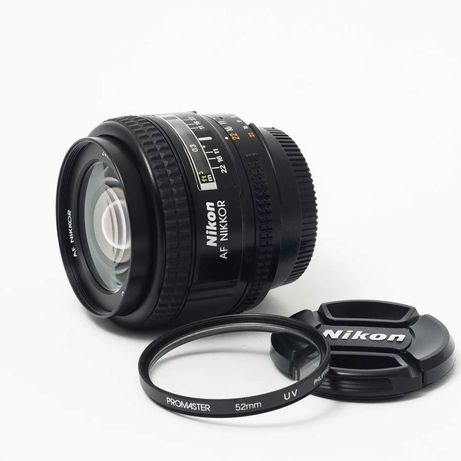 Об'єктив Nikon AF Nikkor 24mm f/2.8D