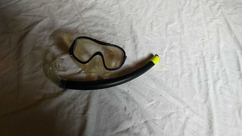 Маска и трубка для плавания