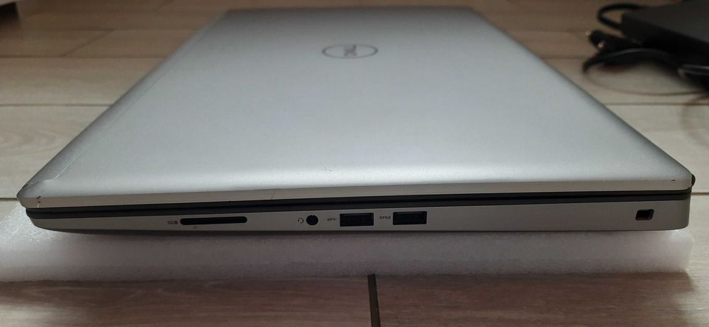 Dell 7750 IPS i7-10850h, 32-64 Gb, 512 SSD, RTX 4000 8Gb, бат 5 годин