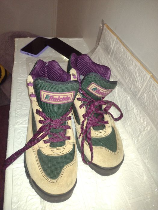 Ботинки 40 размера(состояние