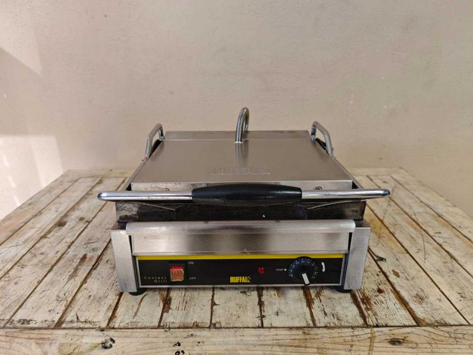 Grill kontaktowy Buffalo L519 gastronomiczny 39x30 cm 2200W