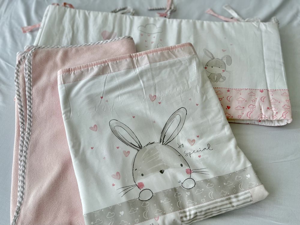 Комплект постельного белья из 5 предметов для детской кроватки