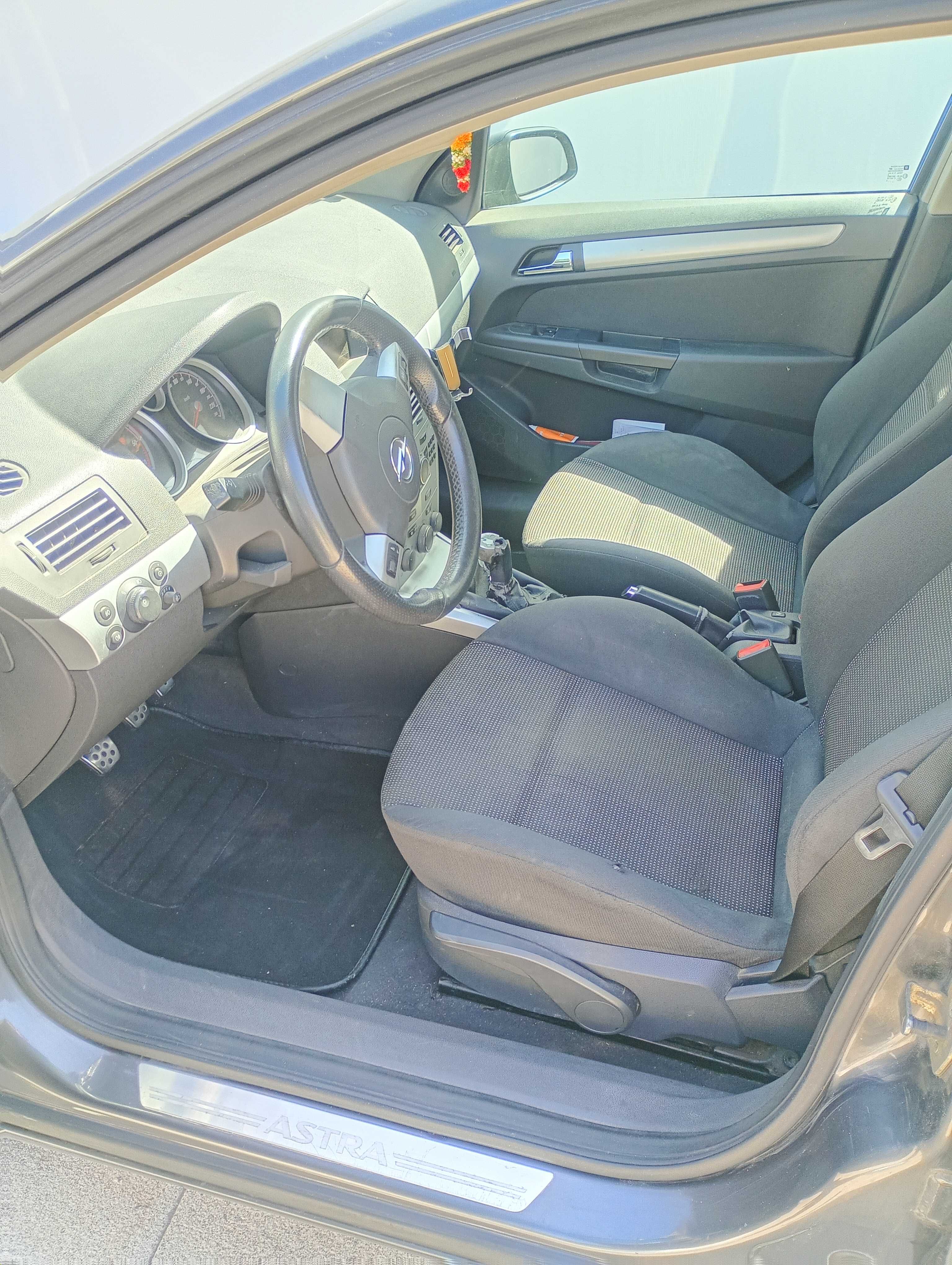 Opel Astra 2008 Caravan impecável. Carro de mulher !!