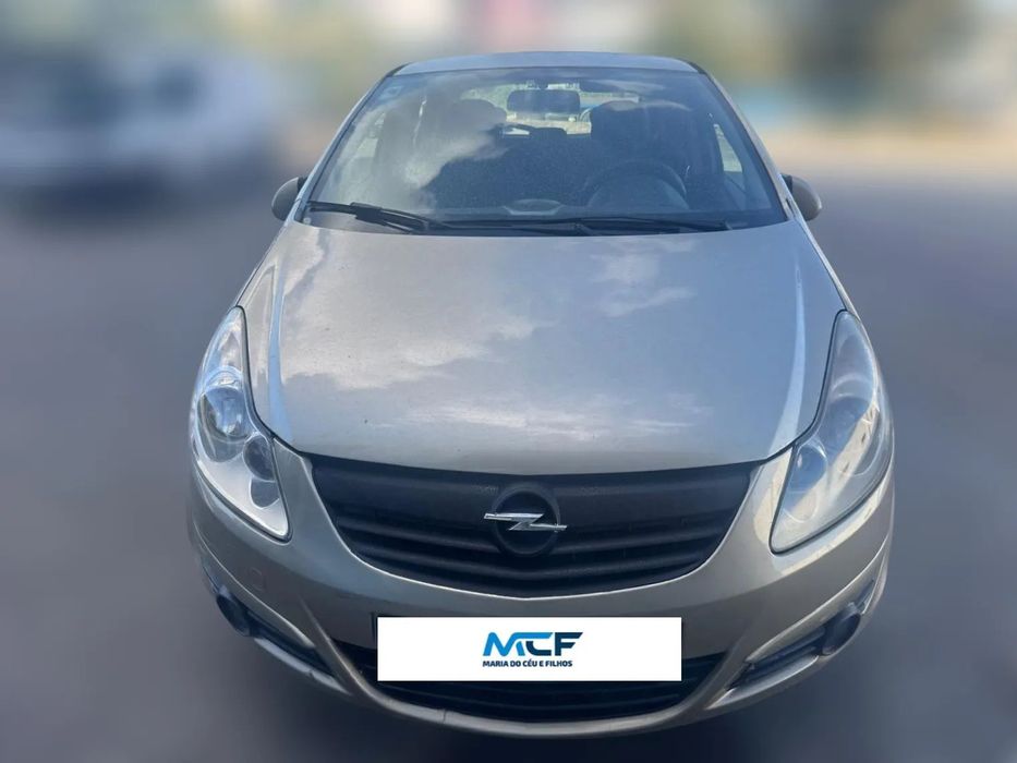 Opel Corsa 1.3 CDTI de 2007 para peças