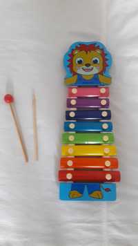 Ксилофон детский деревянный, 8 металлических пластин.