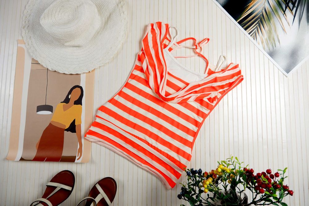 Футболка майка необычная яркая  белая коралловая S M в полоску