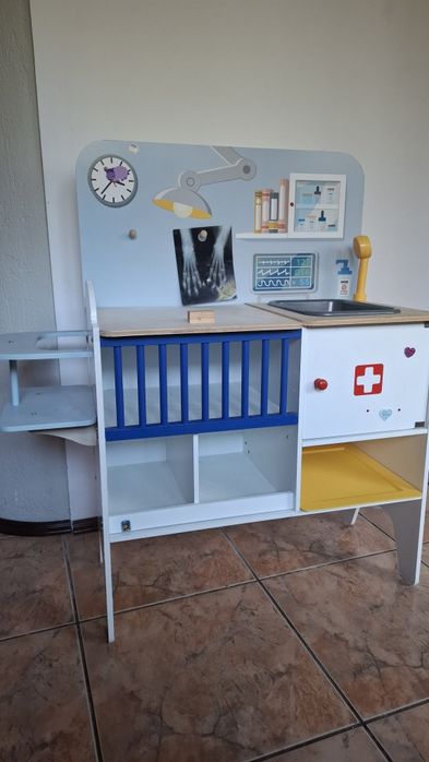 Drewniana przychodnia lekarska -Lidl Playtive