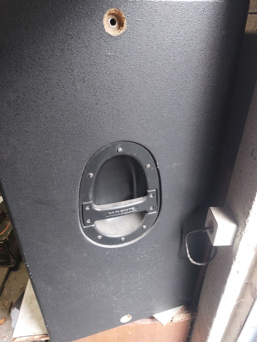 Продам колонки MACIE HD1531