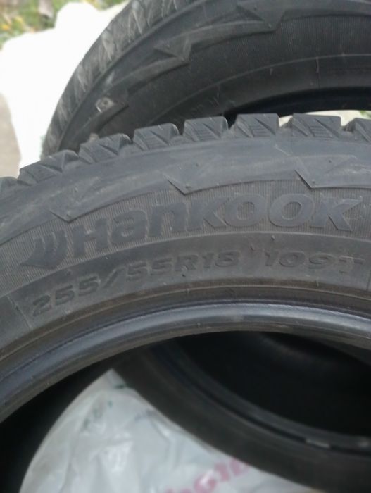 Продам резину  Hankook 255/55 R18