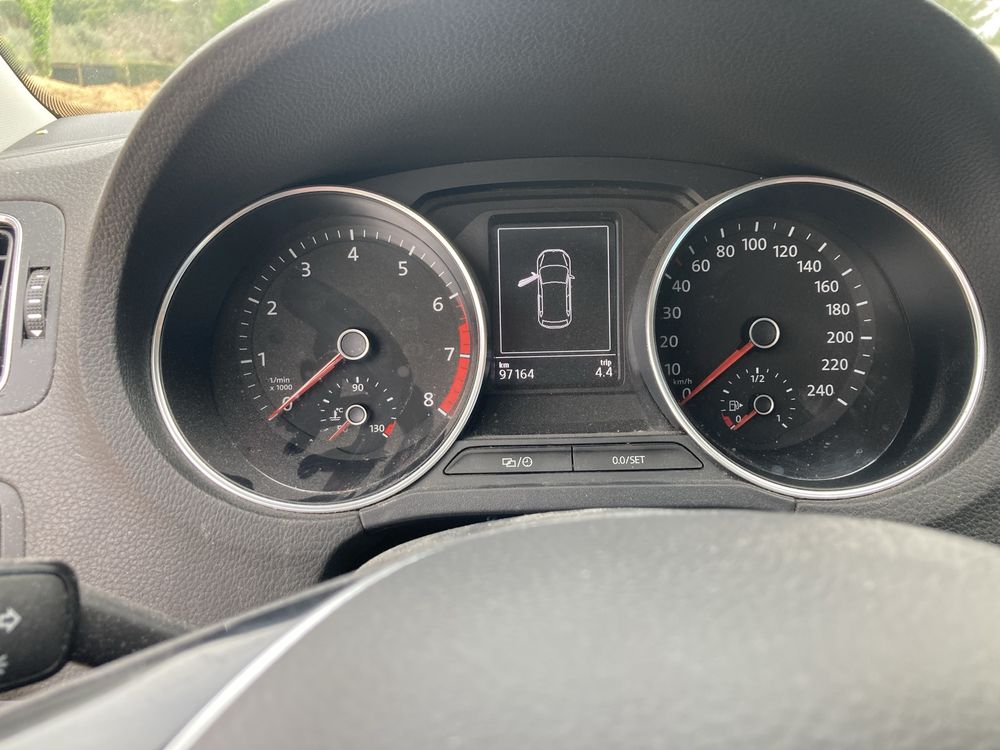 VW Polo 1.0 gasolina