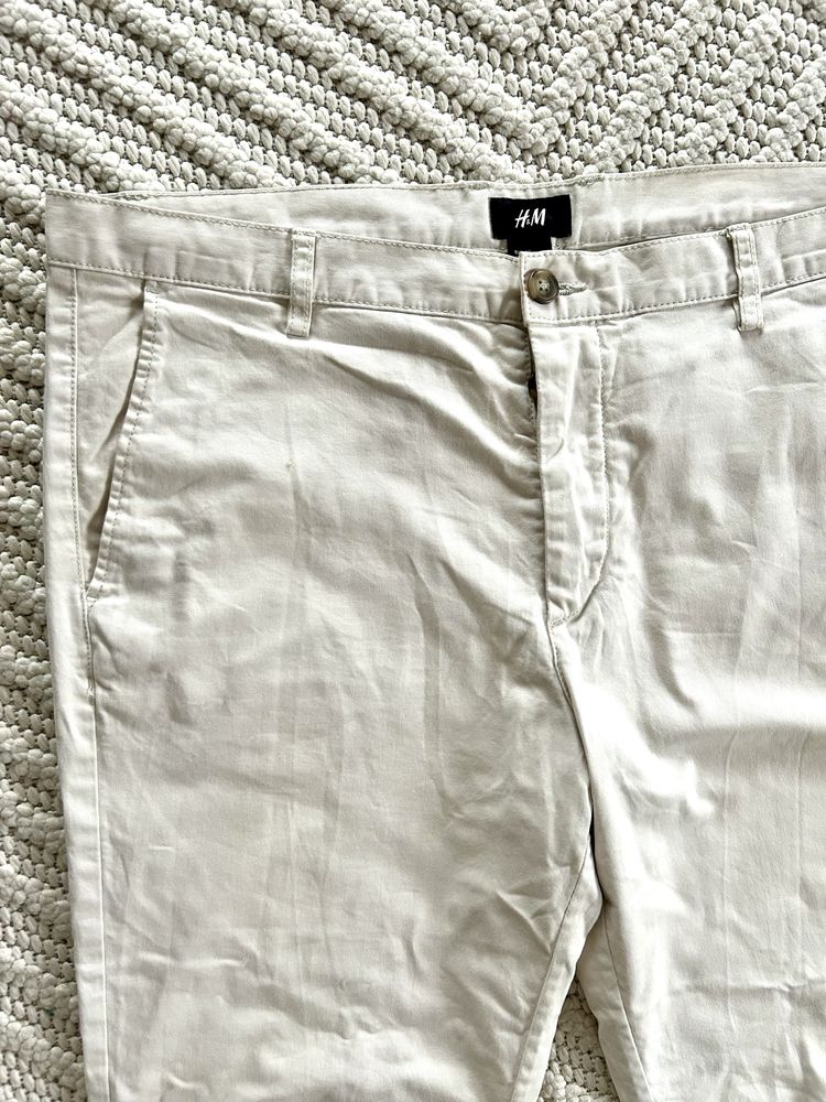 Spodnie męskie letnie H&M chinosy carrot fit białe kremowe