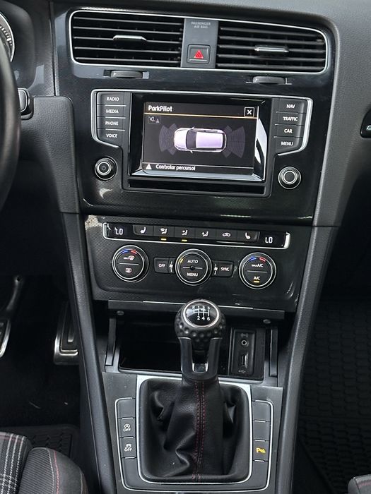 VW Golf 7 Gti ( Trato de credito )