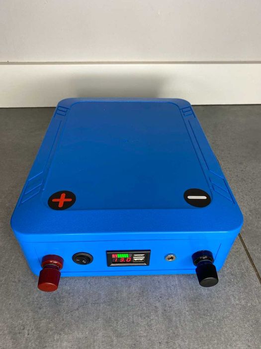 Akumulator litowy LiFePO4 BMS 12V 105Ah do łodzi wędkarskiej, kemping