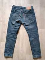 Levis jeans 502 31/L size