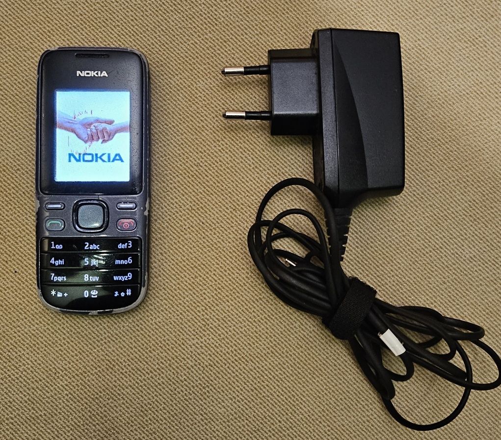 Telemóvel c/rádio NOKIA 2690
