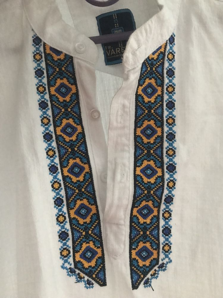 Продам вишиванку для хлопчика 13 р