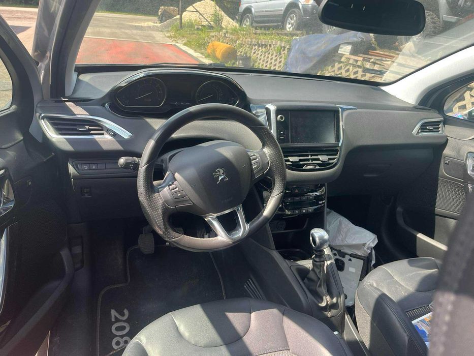 Peugeot 208 1.6 THP skrzynia BVM6 kolor EZR części