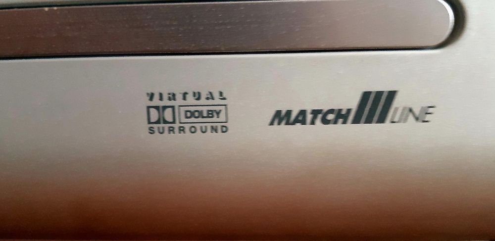 Телевізор Philips Match Line