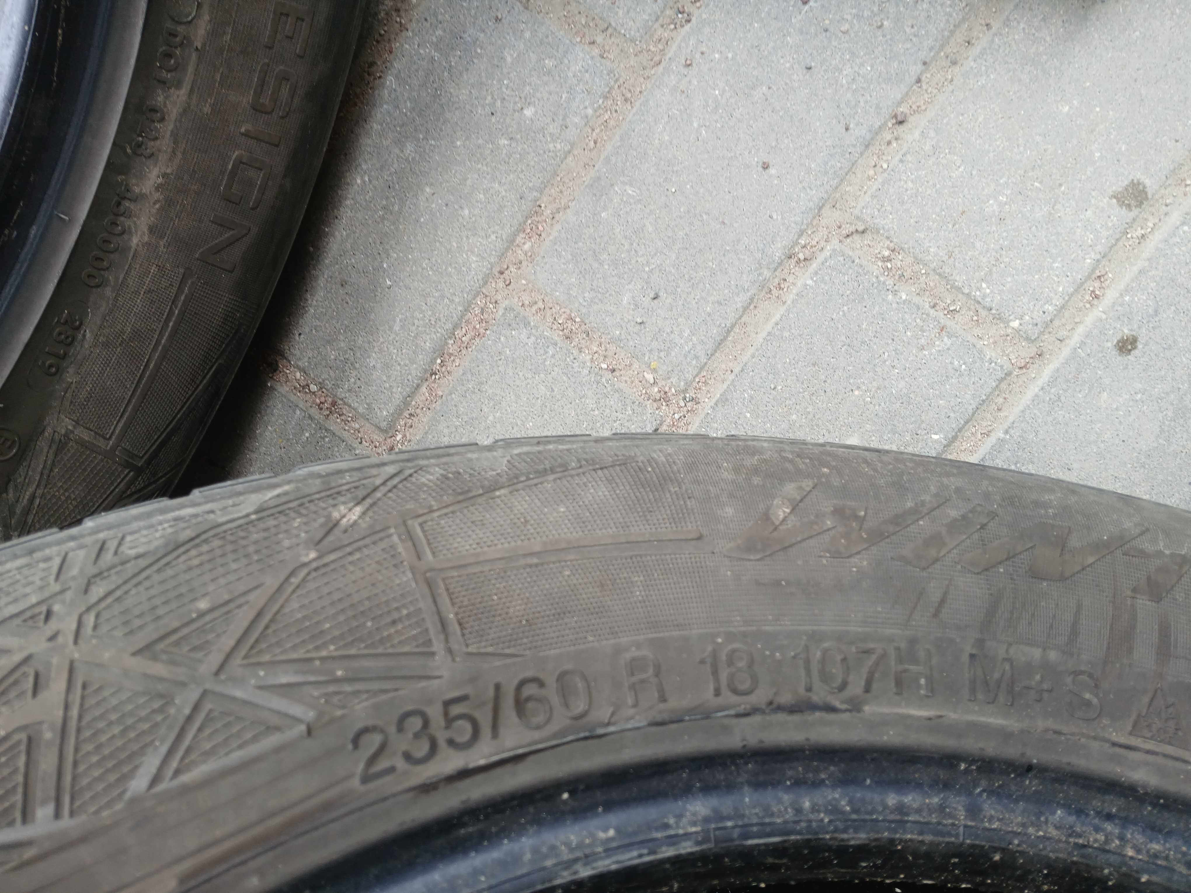 2x używane opony zimowe 235/60 R18 Vredestein Gwarancja Montaż