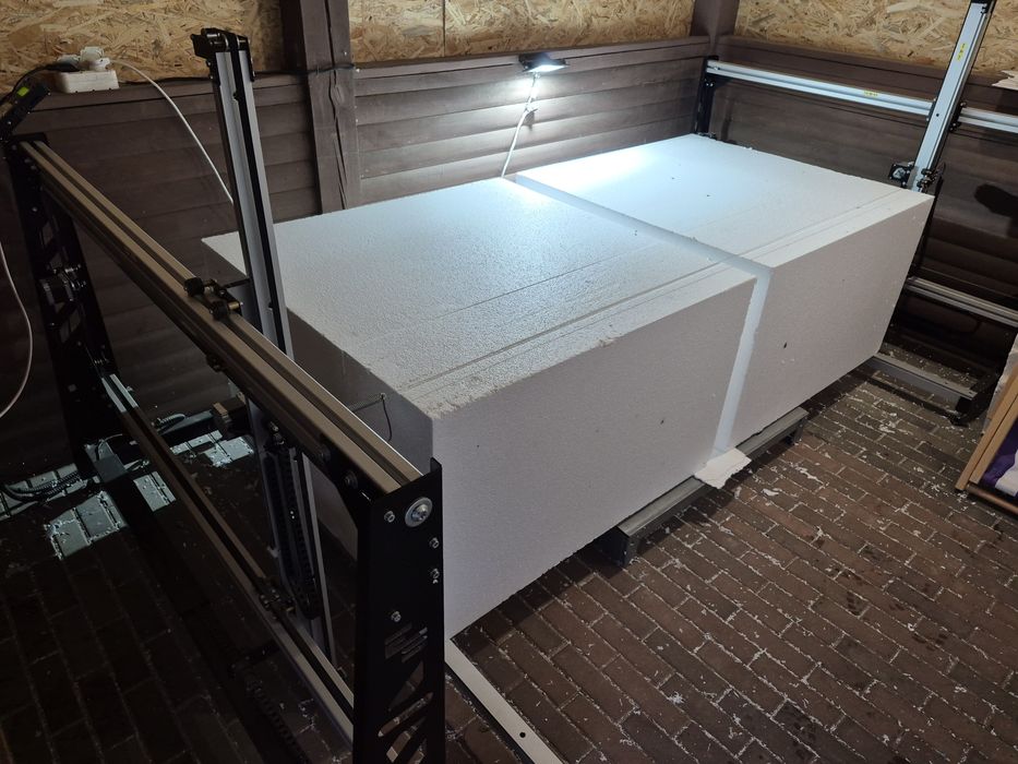 Порізка пінопласту, фасадні декоративні елементи