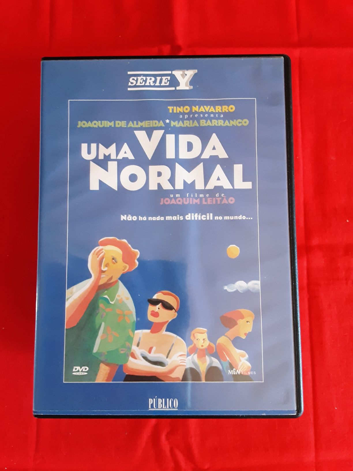 Vendo vários filmes em dvd