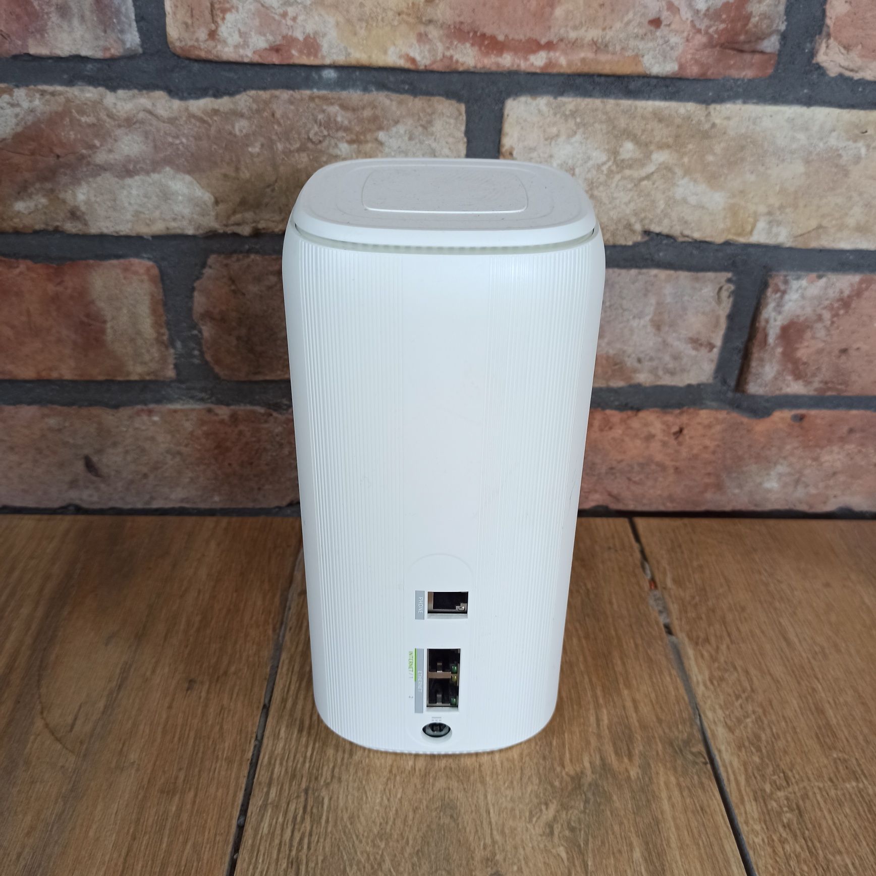 Router acer X6E 5G