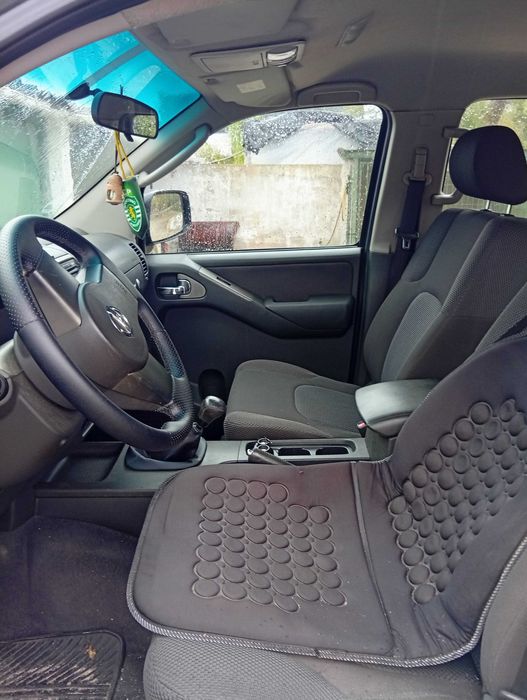 Nissan Navara linda em excelente estado
