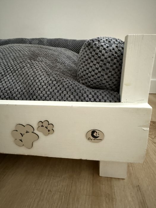 Legowisko dla psa Dogs Dreams drewniane