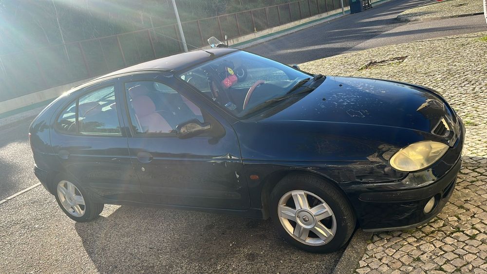 Reanult megane 1.4 pra desocupar