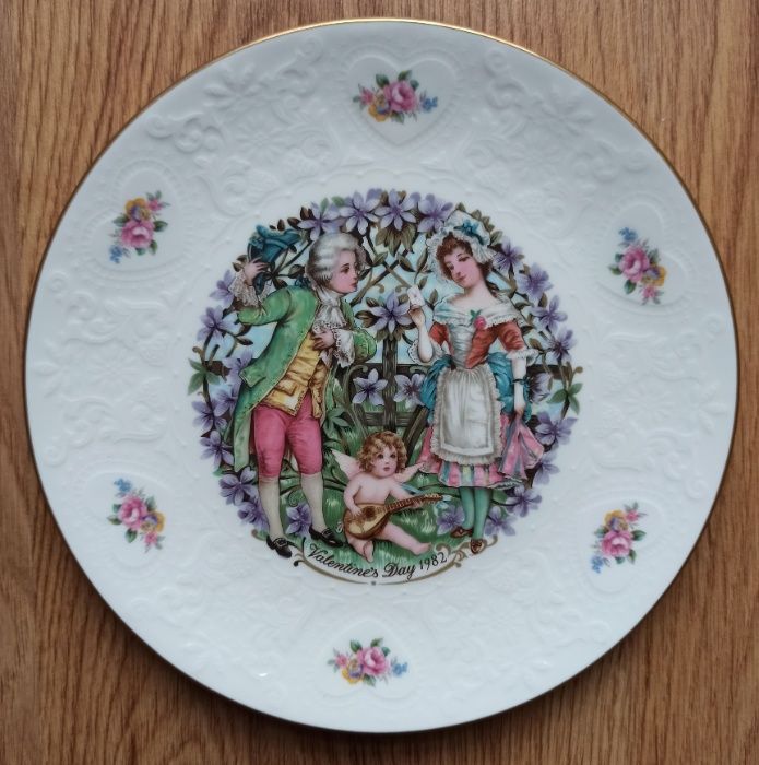 wysokiej jakości talerze kolekcjonerskie Royal Doulton Valentine's Day