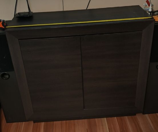 Regał wysoki, witryna, komoda, stół i 4 krzesła w kolorze wenge