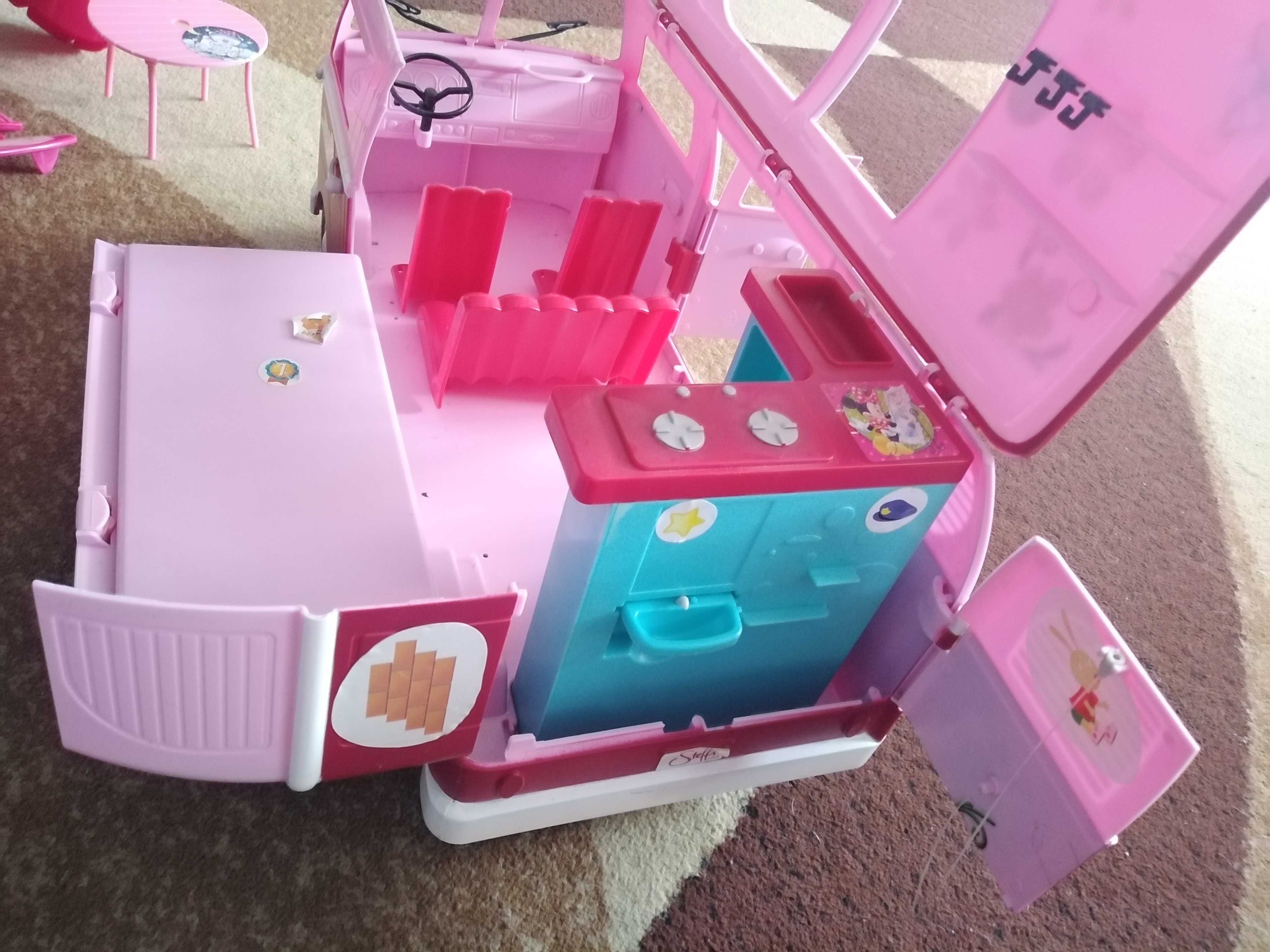 Kamper Barbie Steffi Love