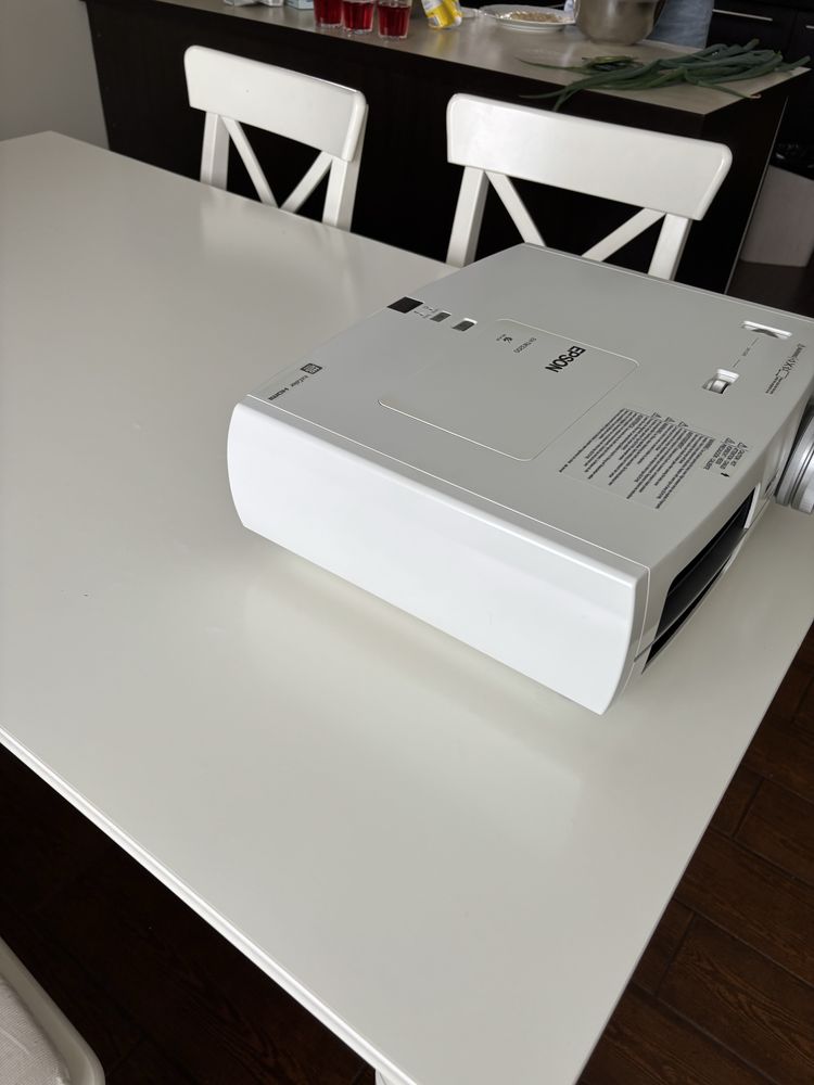 Projektor Epson EH TW3200
