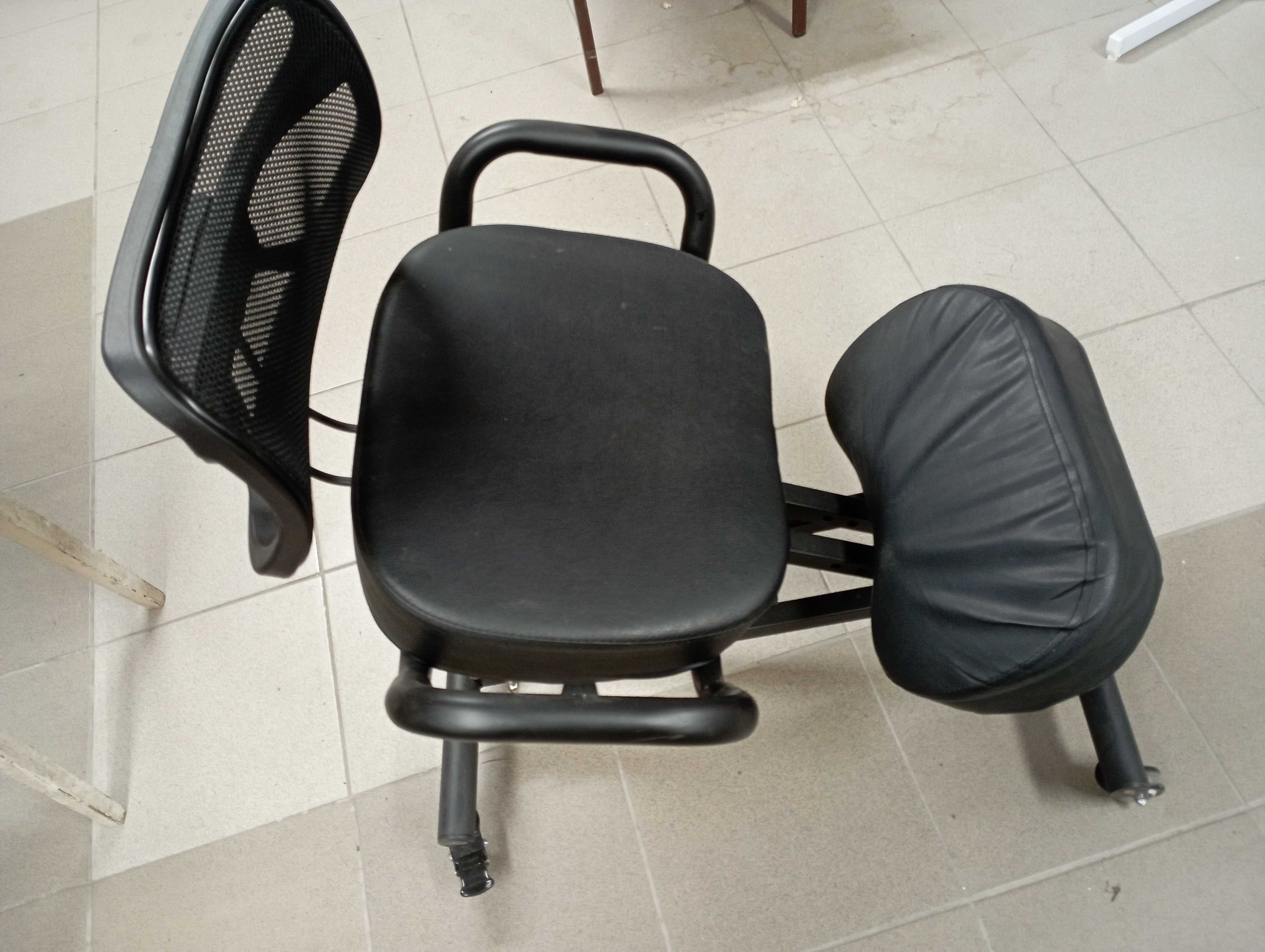 Klękosiad klęcznik krzesło biurowe ergonomiczne fotel biurowy