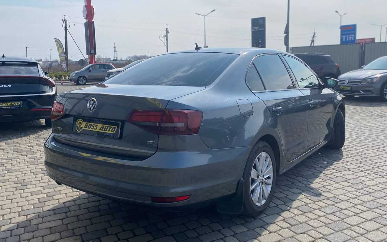 Volkswagen Jetta 2016