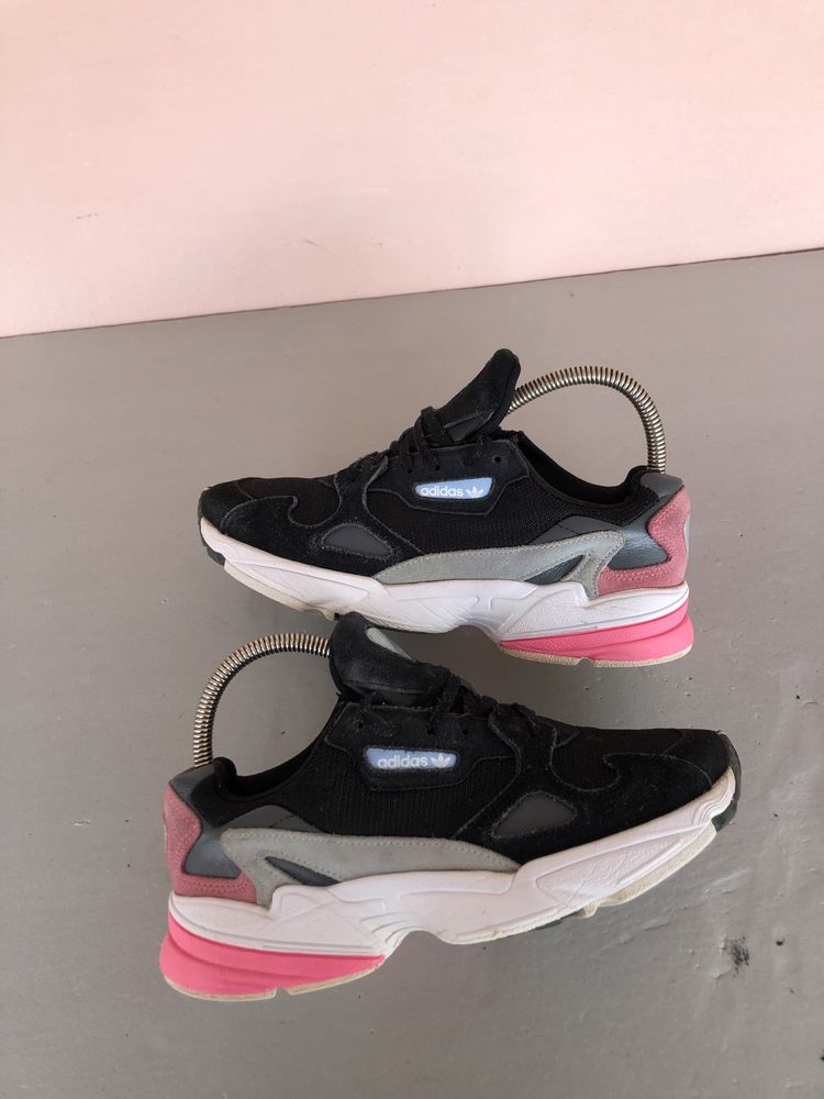 Adidas Originals Falcon