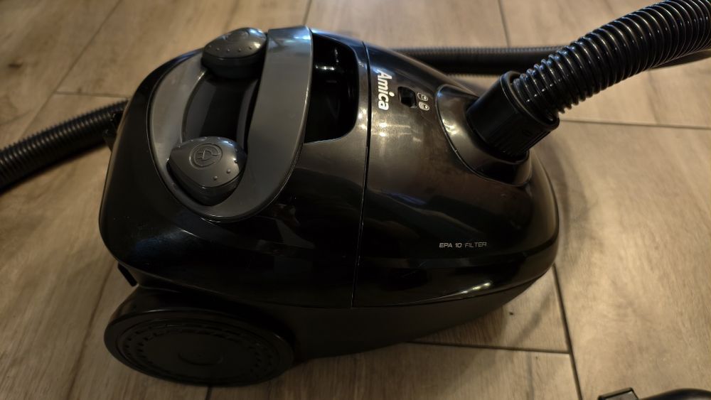 Amica - Ora VM 1021 - 700 W