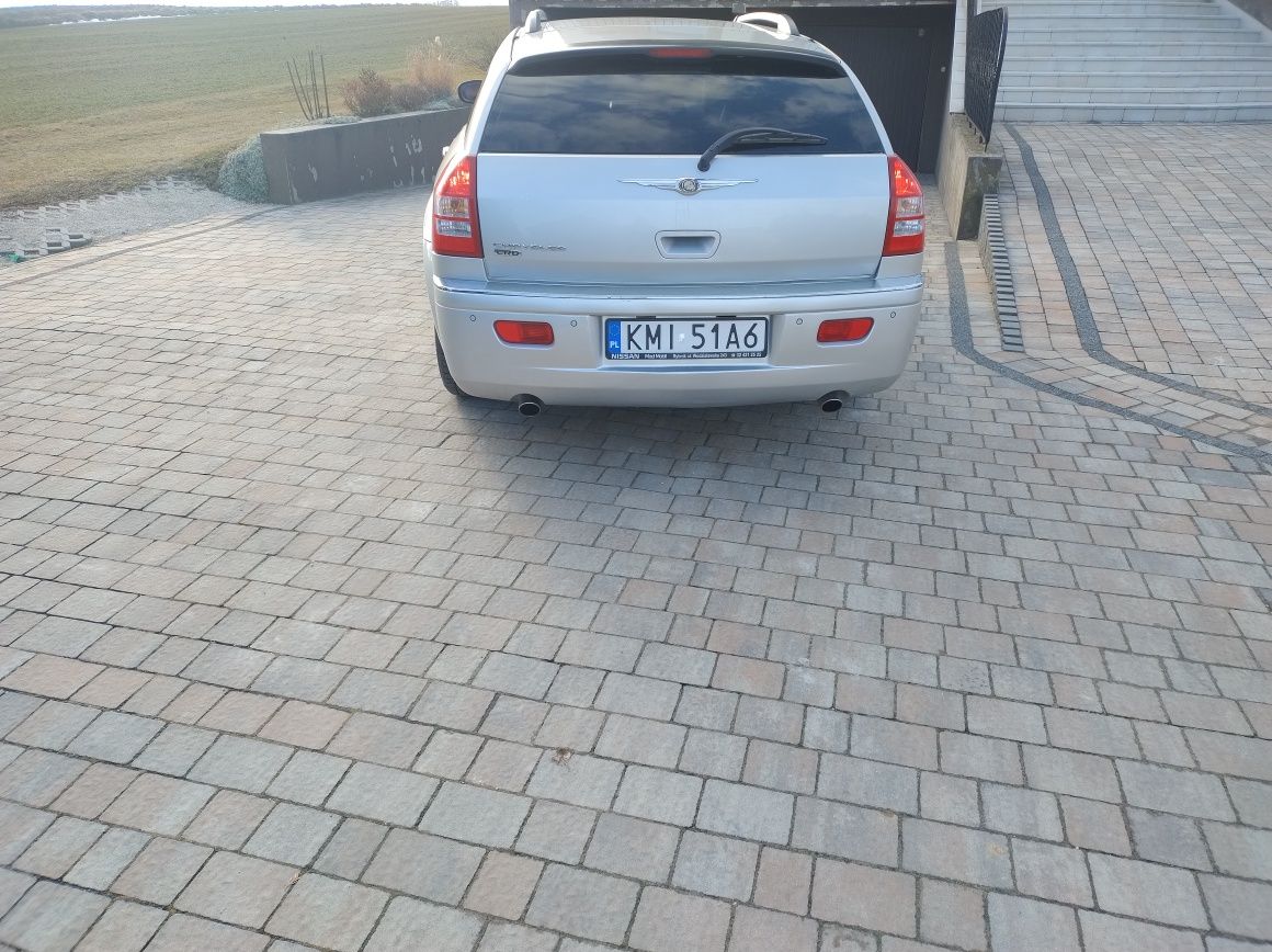 Chrysler 300C kombi 3.0 CRD