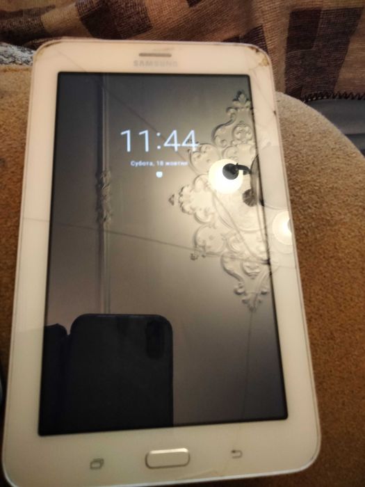 Планшет самсунг sm t116