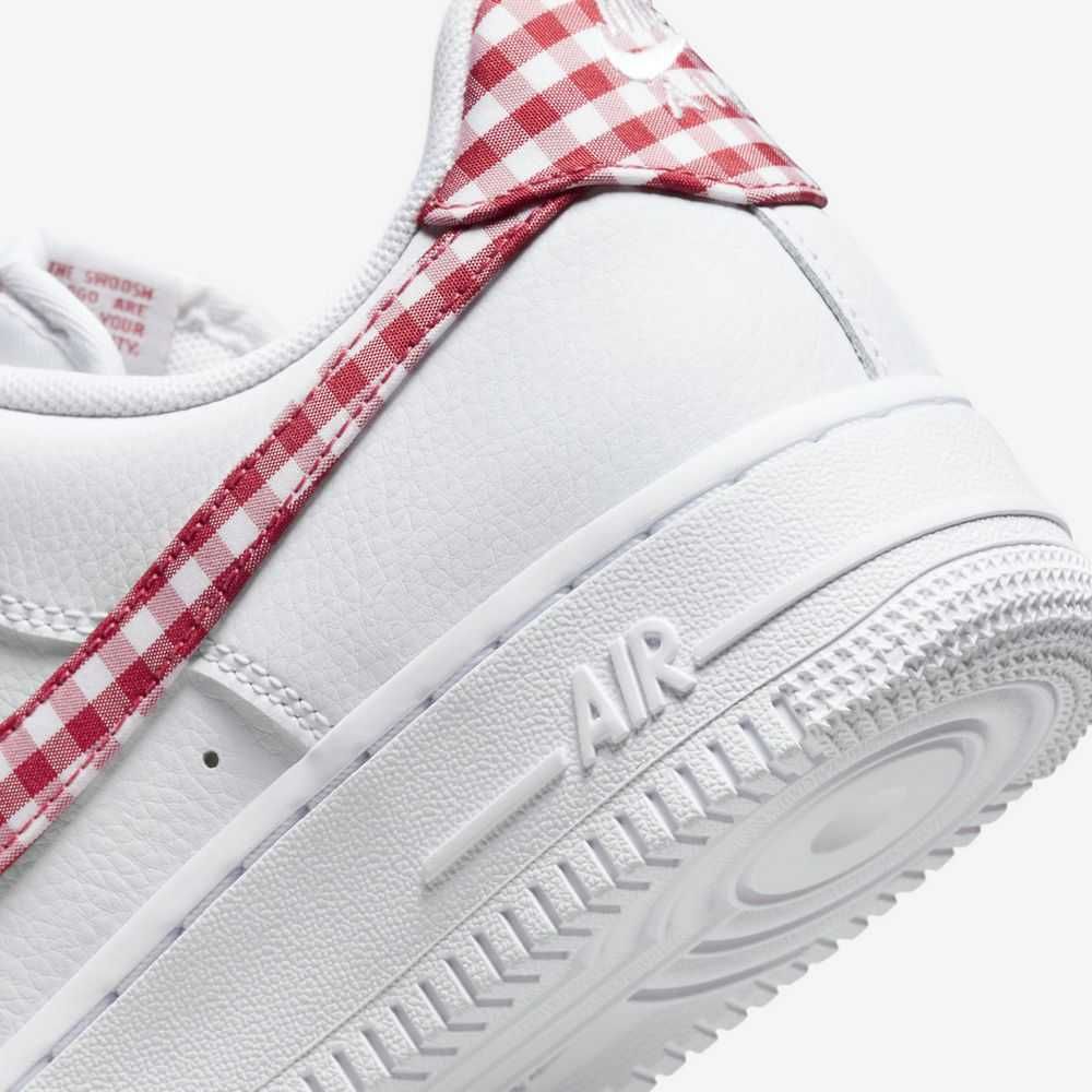 США! Кроссовки Nike Air Force 1 07 Ess Trend (36р по 43р) (DZ2784-101)