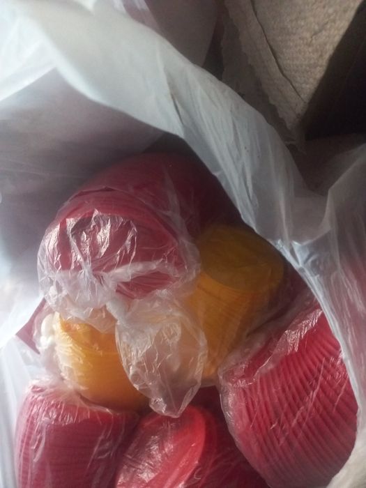 Трубочки і кришки длякофе ціна договірна  для кафе