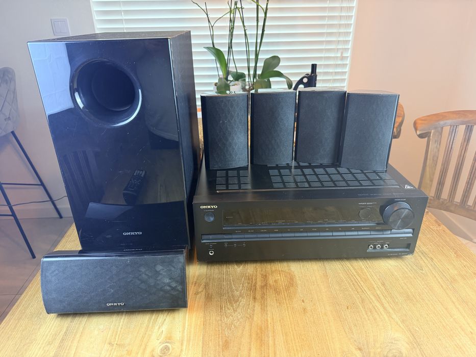 Onkyo TX-SR333 Amplituner kina domowego 5.1